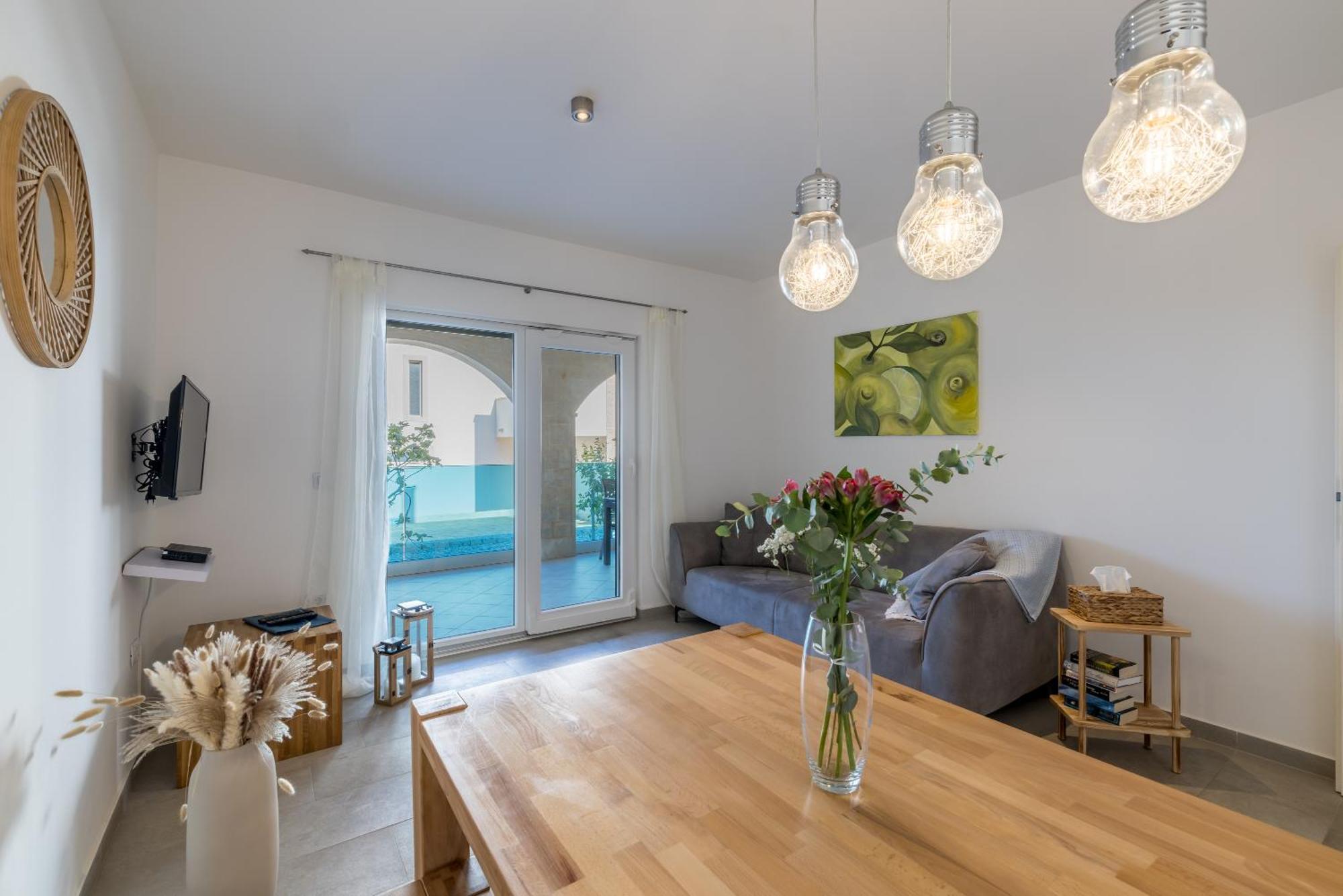 Villa Luce Del Sole Mirce Exteriör bild